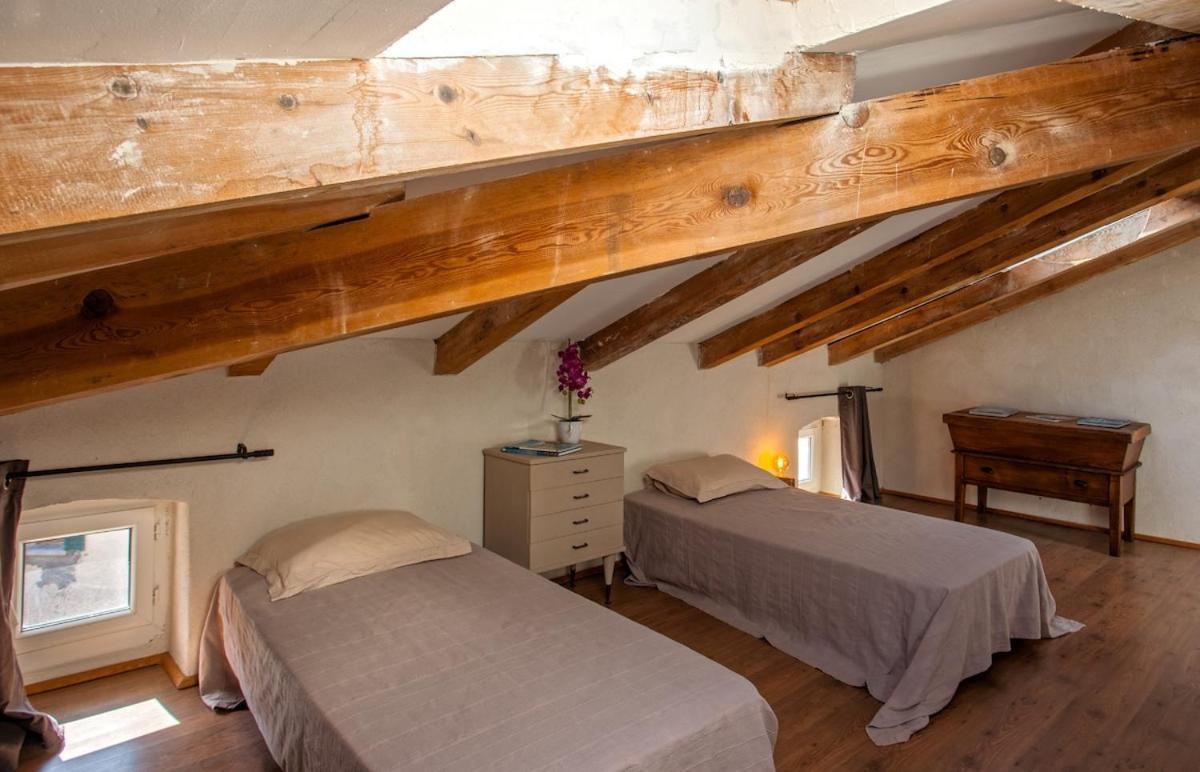 Apartmán Casa Torra Omessa Exteriér fotografie