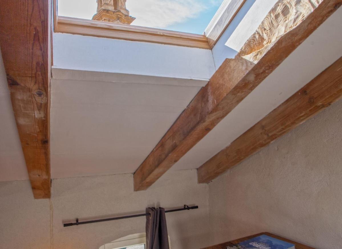 Apartmán Casa Torra Omessa Exteriér fotografie