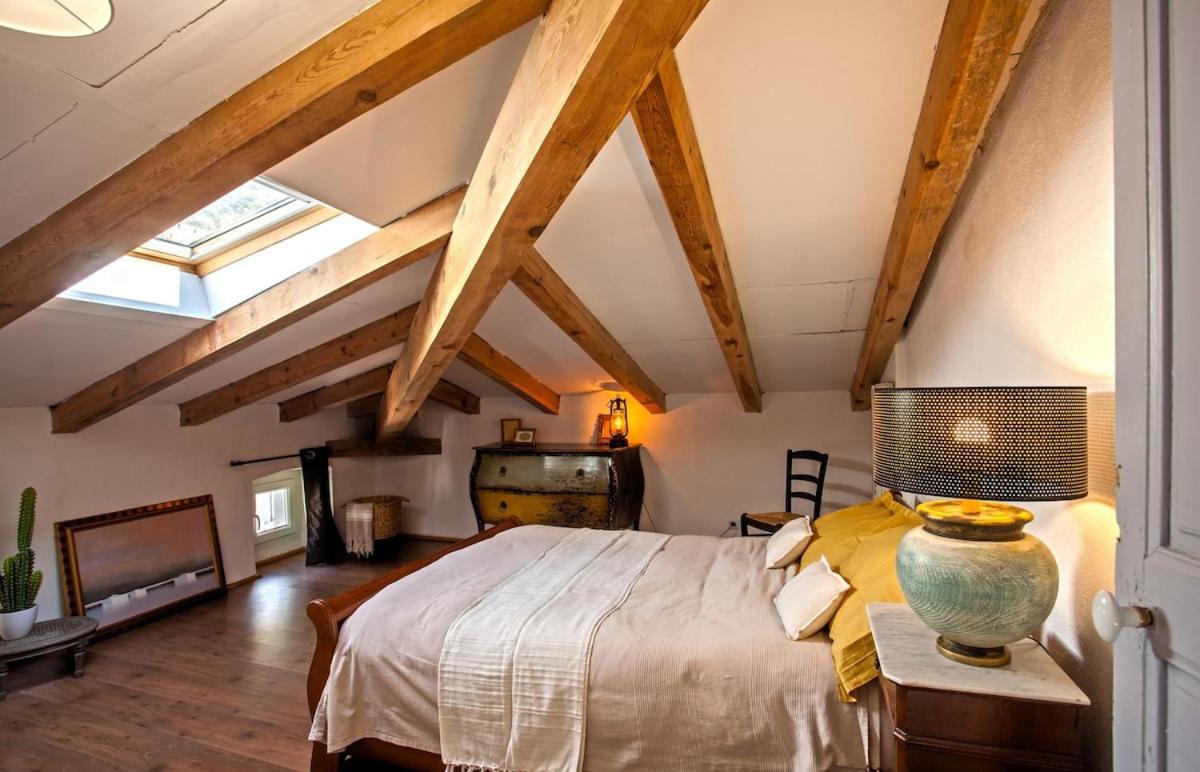 Apartmán Casa Torra Omessa Exteriér fotografie