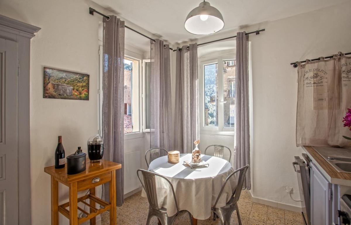 Apartmán Casa Torra Omessa Exteriér fotografie